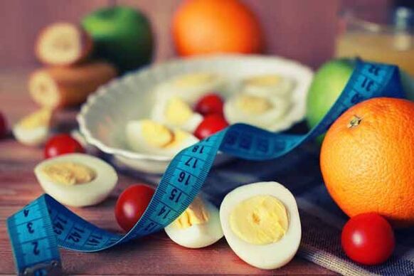 Egg diet for 4 weeks. 